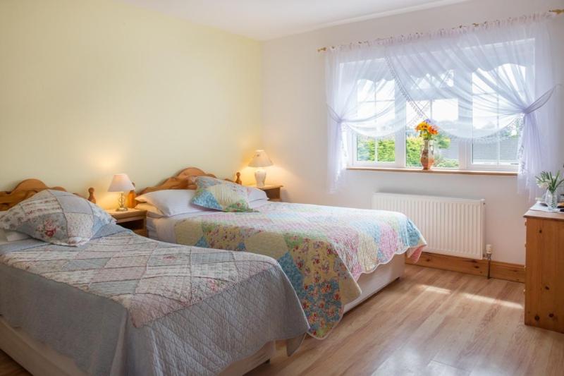 Shannon Breeze B&B Killaloe Dış mekan fotoğraf